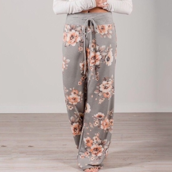 boutique Pants - NWT Silky floral lounge yoga pant jersey waistband